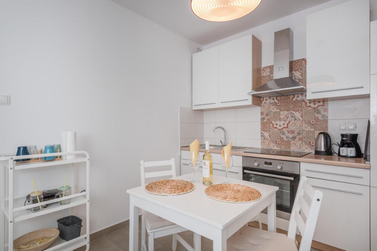 Apartment Angelina Free Public Parking زادار المظهر الخارجي الصورة